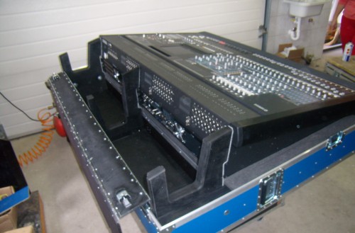 Kovčki - flight case & rack sistem